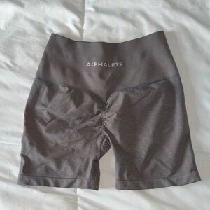 Alphalete Amplify Storm Grey 5 Inch Shorts